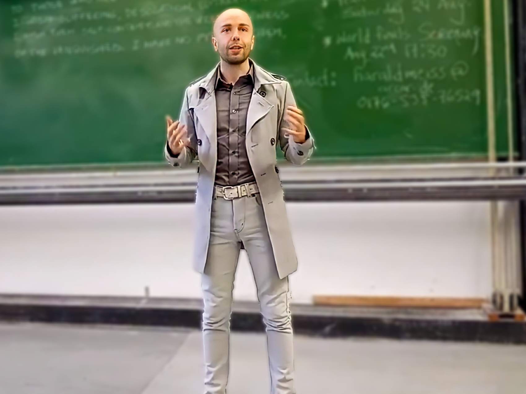 lucio buffalmano teaching a university class